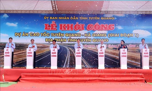 Phó Thủ tướng Lê Minh Khái phát lệnh khởi công cao tốc Tuyên Quang - Hà Giang