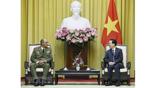 Đẩy mạnh các hoạt động giao lưu, hợp tác quốc phòng Việt Nam - Cuba