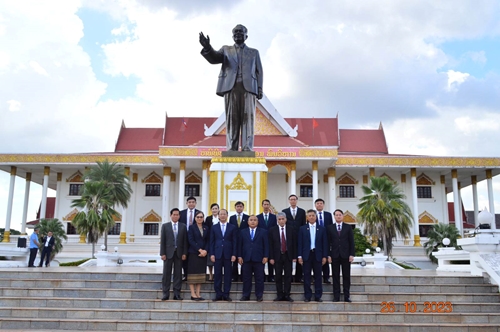 Lãnh đạo Ban Quản lý Lăng làm việc với Vụ Bảo tàng Kaysone Phomvihane và Di tích lãnh tụ cách mạng nước CHDCND Lào