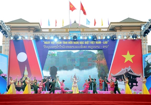 Ngày hội thắm tình hữu nghị đặc biệt Việt Nam – Lào năm 2023