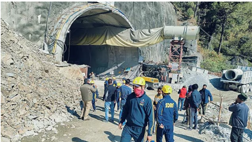 Sập đường hầm ở Ấn Độ, ít nhất 40 công nhân mắc kẹt