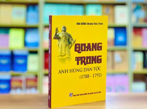 Xuất bản cuốn sách về Quang Trung - Anh hùng dân tộc