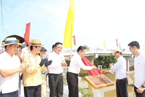 Long An Khánh thành 5 công trình giao thông nông thôn