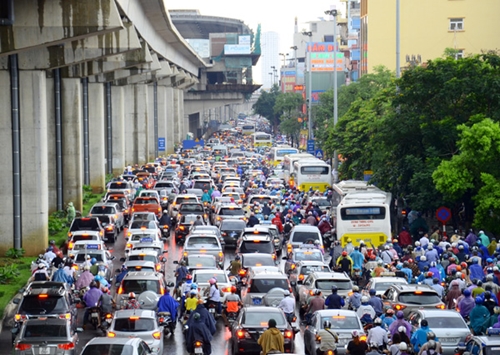 Áp lực về giao thông trên địa bàn Hà Nội rất lớn