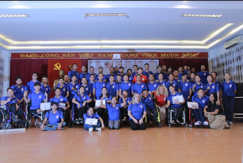 Hoa Kỳ tập huấn bơi cho 50 huấn luyện viên và vận động viên khuyết tật tại Việt Nam
