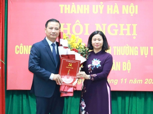 Hà Nội Đồng chí Nguyễn Xuân Linh giữ chức Bí thư Quận ủy Hoàng Mai