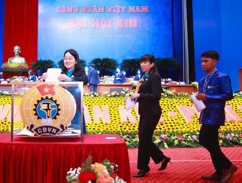 Bầu 168 ủy viên Ban Chấp hành Tổng Liên đoàn Lao động Việt Nam khóa XIII