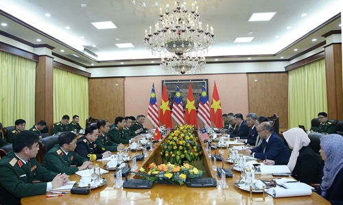 Đưa quan hệ quốc phòng Việt Nam - Malaysia tiếp tục phát triển hơn nữa