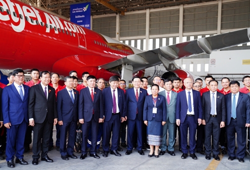 Vietjet ký kết thoả thuận hợp tác toàn diện với Lao Airlines