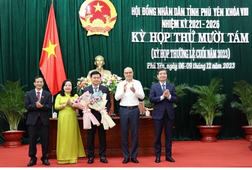 Bầu bổ sung Phó Chủ tịch HĐND tỉnh Phú Yên