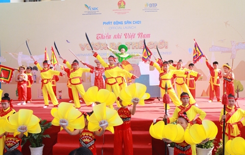 Phát động sân chơi “Thiếu nhi Việt Nam - Vươn ra thế giới” năm học 2023 - 2024