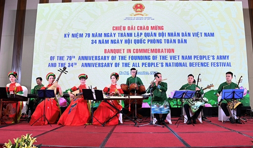 Chiêu đãi chào mừng kỷ niệm 79 năm Ngày thành lập Quân đội nhân dân Việt Nam