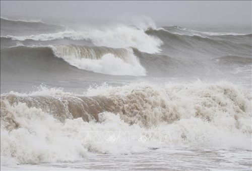 Dự báo gió mạnh, sóng lớn ở nhiều vùng biển