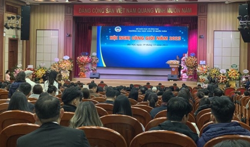 Đẩy mạnh hợp tác, nâng cao hiệu quả đào tạo gắn với thực tiễn của Đại học Kinh tế Quốc dân, Hà Nội