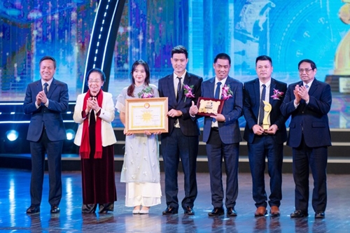 Giải thưởng Nhân tài Đất Việt đóng góp cho sự phát triển bền vững của đất nước