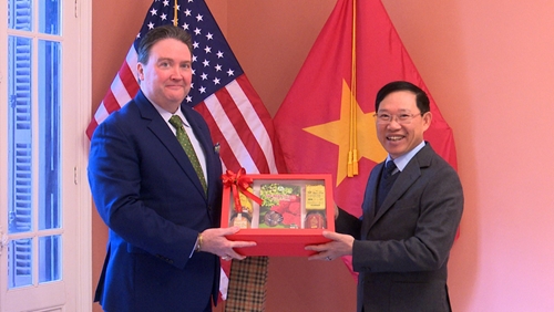 Chủ tịch UBND tỉnh Bắc Giang Lê Ánh Dương chúc Tết đại sứ quán Hoa Kỳ, Nhật Bản, Hàn Quốc