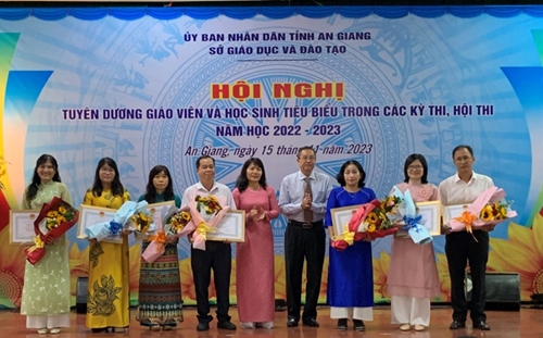 An Giang Điểm sáng về giáo dục đào tạo ở Đồng bằng sông Cửu Long
