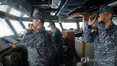 Hải quân Hàn Quốc tập trận bắn đạn thật