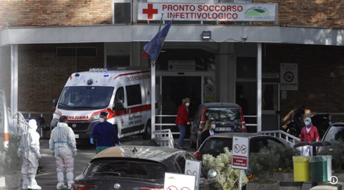 Hệ thống y tế Italy quá tải vì số ca bệnh về đường hô hấp