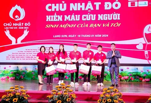 Lạng Sơn tổ chức chương trình “Chủ Nhật Đỏ - Lễ hội xuân hồng” năm 2024