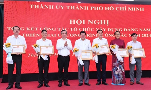 TP Hồ Chí Minh tiếp tục thực hiện tốt công tác tổ chức xây dựng Đảng
