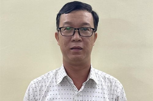 Khởi tố Phó Chánh văn phòng Sở NN PTNT Thành phố Hồ Chí Minh