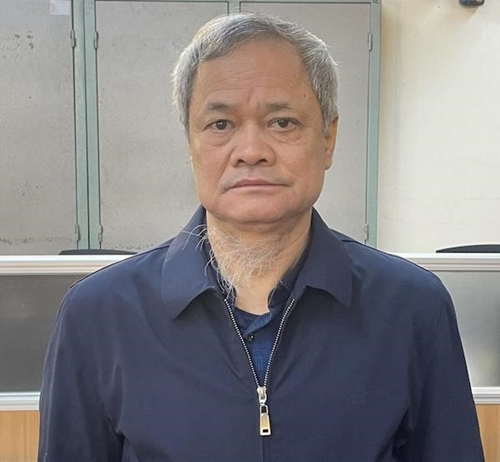 Khởi tố, tạm giam nguyên Chủ tịch UBND tỉnh Bắc Ninh Nguyễn Tử Quỳnh