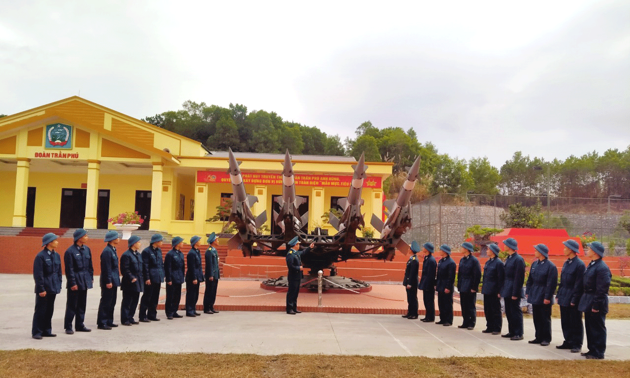 Tự hào truyền thống 60 năm Trung đoàn tên lửa 213 anh hùng