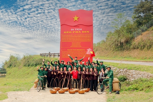 Chào đón du khách quốc tế đến trải nghiệm trọn vẹn một Việt Nam đầy sức sống