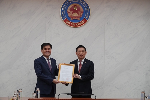 Điều động, bổ nhiệm Phó Chủ tịch UBND tỉnh Quảng Ninh giữ chức Thứ trưởng Bộ Tài chính