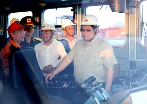 Thủ tướng Phạm Minh Chính phát lệnh làm hàng đầu Xuân tại cảng quốc tế Tân Cảng - Cái Mép