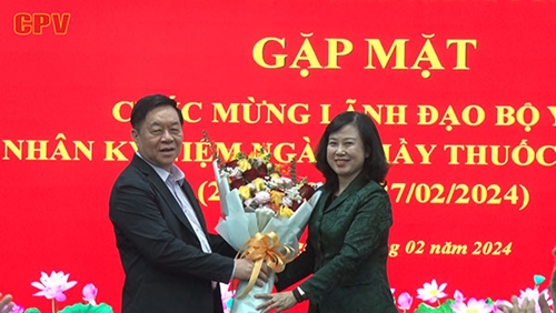 Đồng chí Nguyễn Trọng Nghĩa gặp mặt, chúc mừng lãnh đạo Bộ Y tế nhân kỷ niệm Ngày Thầy thuốc Việt Nam