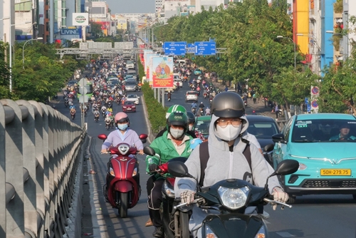 Thành phố Hồ Chí Minh Khuyến cáo các biện pháp bảo vệ sức khỏe trong thời tiết nắng nóng