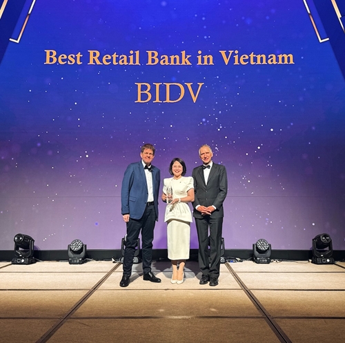 BIDV lần thứ 9 nhận giải thưởng Ngân hàng Bán lẻ tốt nhất Việt Nam