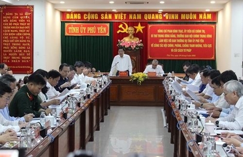 Trưởng Ban Nội chính Trung ương Phan Đình Trạc làm việc tại tỉnh Phú Yên
