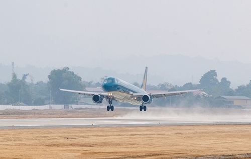 Cùng Vietnam Airlines cất cánh Năm Du lịch Điện Biên