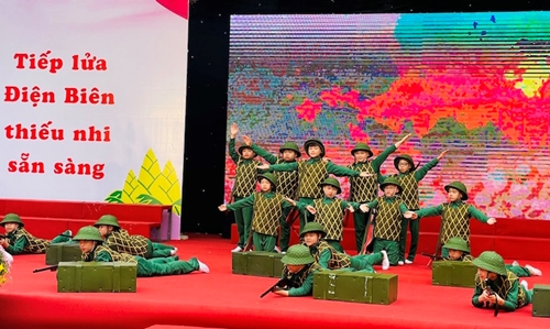 100 liên Đội toàn Thành phố Hà Nội tổ chức Liên hoan “Chiến sĩ nhỏ Điện Biên”