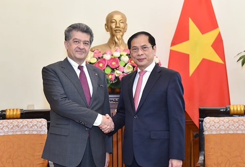 Tiếp tục vun đắp cho mối quan hệ hợp tác tốt đẹp Việt Nam - Armenia