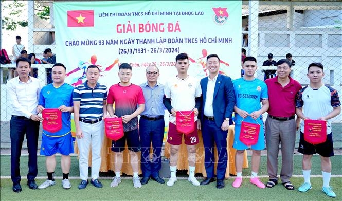Giải bóng đá Liên Chi đoàn Thanh niên Cộng sản Hồ Chí Minh tại Đại học Quốc gia Lào