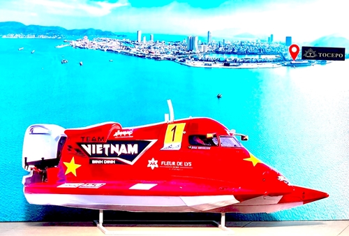 Thuyền máy công thức 1 của đội Bình Định - Việt Nam sẵn sàng gia nhập làn đua