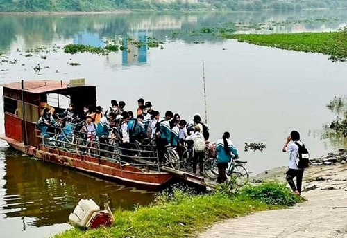 Hà Nam Hơn 500 hộ dân mong ngóng thêm một cây cầu