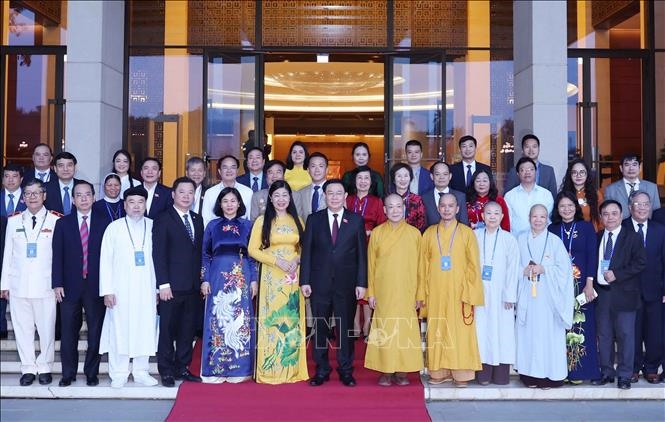 Phát huy vai trò đội ngũ nhân sĩ, trí thức, chức sắc tôn giáo, dân tộc thiểu số của Thủ đô Hà Nội