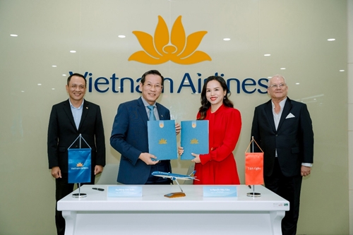 Vietnam Airlines và T A Ogilvy ký kết thoả thuận hợp tác truyền thông