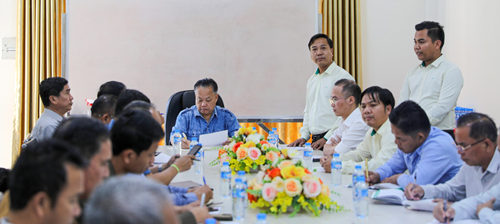 Phó Chủ tịch tỉnh Attapeu Lào thăm, làm việc tại Khu liên hợp HAGL AGRICO
