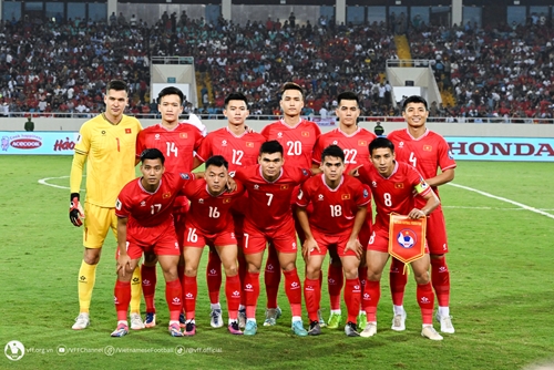 Đội tuyển Việt Nam lao dốc không phanh trên bảng xếp hạng FIFA