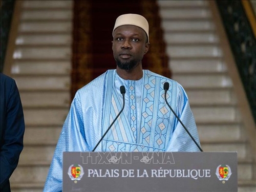 Điện mừng Thủ tướng Cộng hòa Senegal