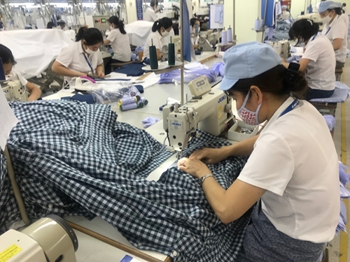 ADB dự báo kinh tế Việt Nam tăng trưởng 6
