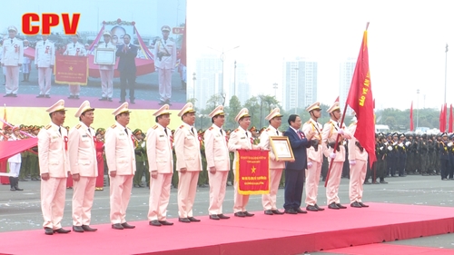 Thủ tướng Phạm Minh Chính dự lễ kỷ niệm 50 năm Ngày truyền thống lực lượng Cảnh sát Cơ động