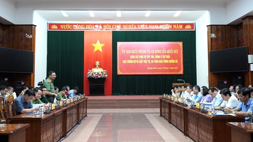 Đoàn công tác Ủy ban Quốc phòng và An ninh của Quốc hội làm việc tại Quảng Bình