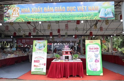 Nhà xuất bản Giáo dục Việt Nam tham gia ngày Sách và Văn hóa đọc với gian trưng bày hơn 1000 đầu sách
